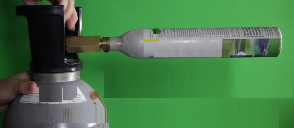 An Ultimate Step By Step Guide To Fill Co2 Canisters